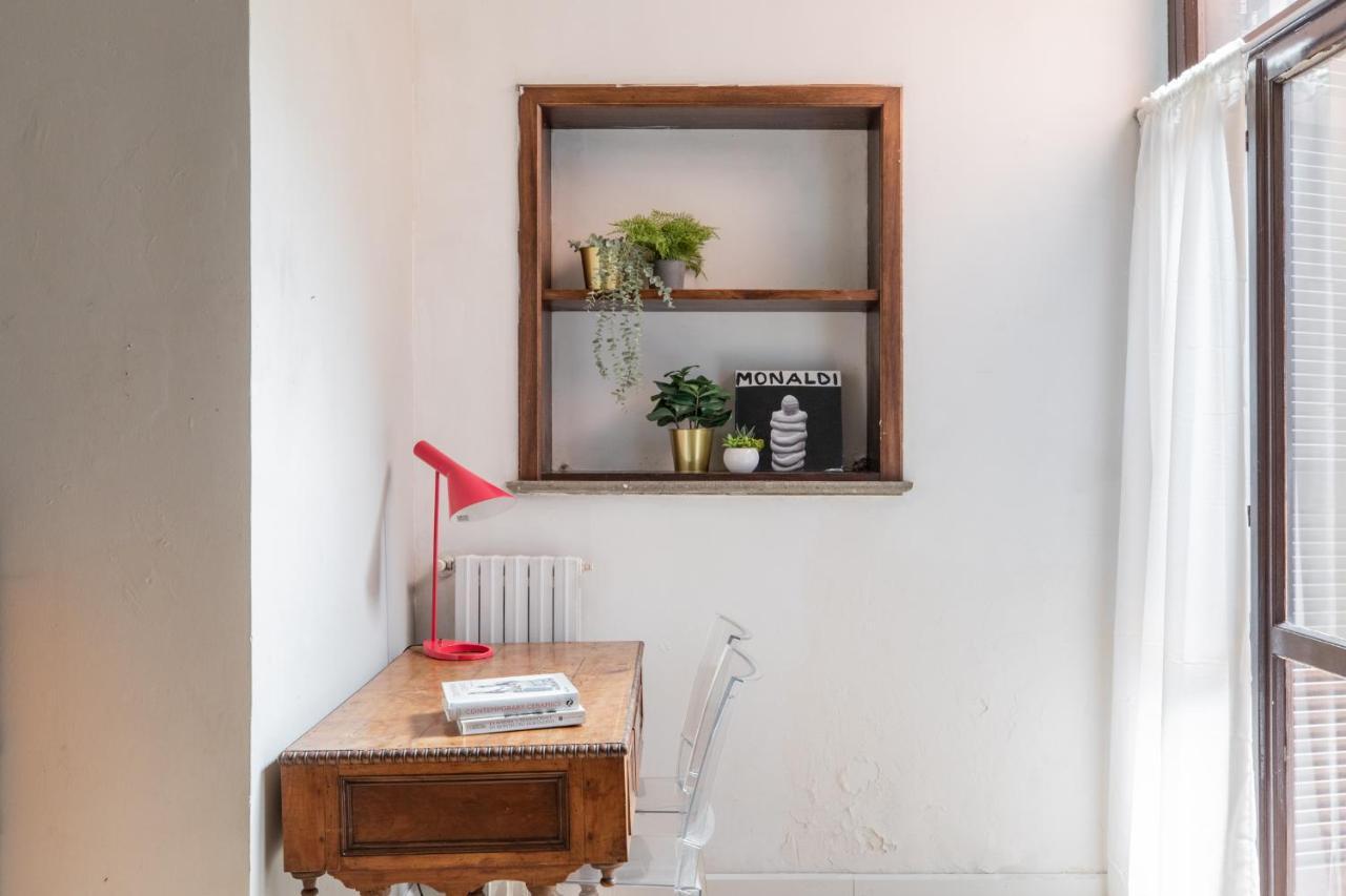 רומא Iflat Cozy Studio In Monti מראה חיצוני תמונה